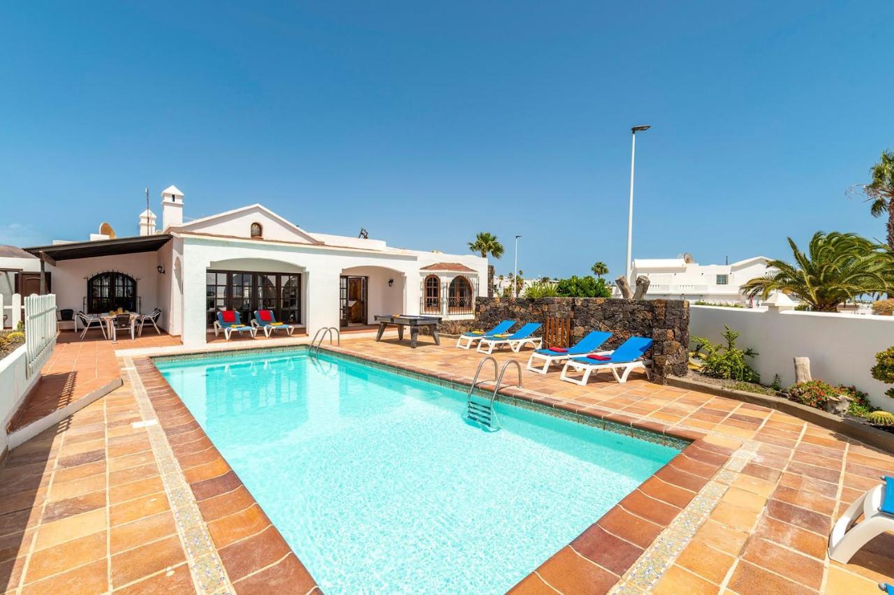 Villa Nikki By Villa Plus بويرتو ذيل كارمين المظهر الخارجي الصورة