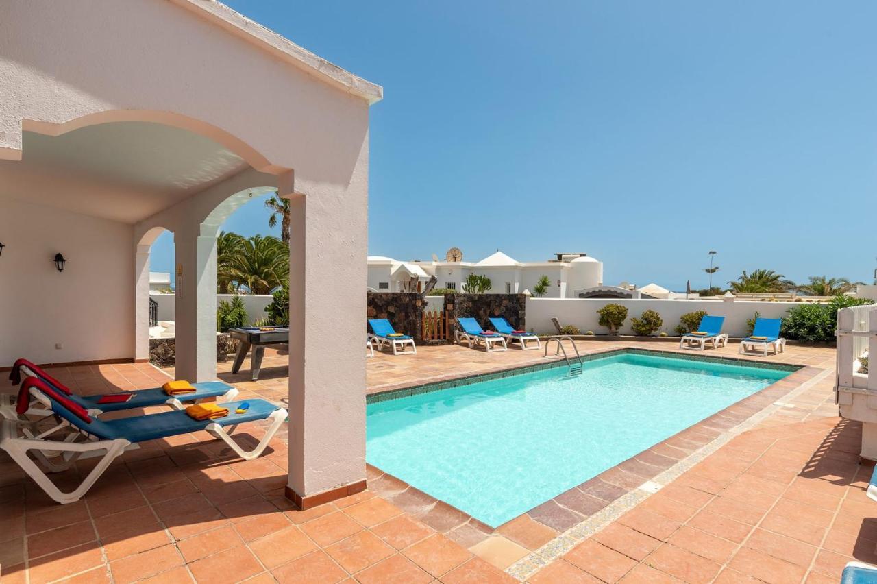 Villa Nikki By Villa Plus بويرتو ذيل كارمين المظهر الخارجي الصورة