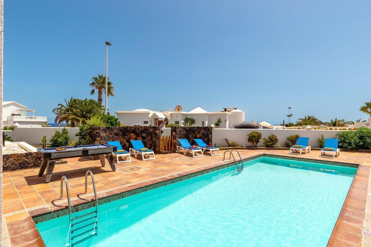Villa Nikki By Villa Plus بويرتو ذيل كارمين المظهر الخارجي الصورة