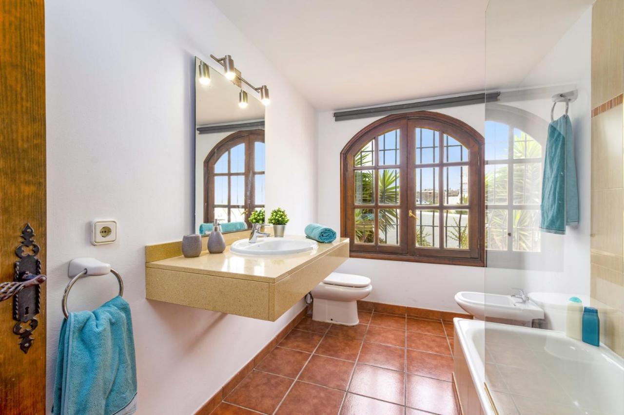 Villa Nikki By Villa Plus بويرتو ذيل كارمين المظهر الخارجي الصورة